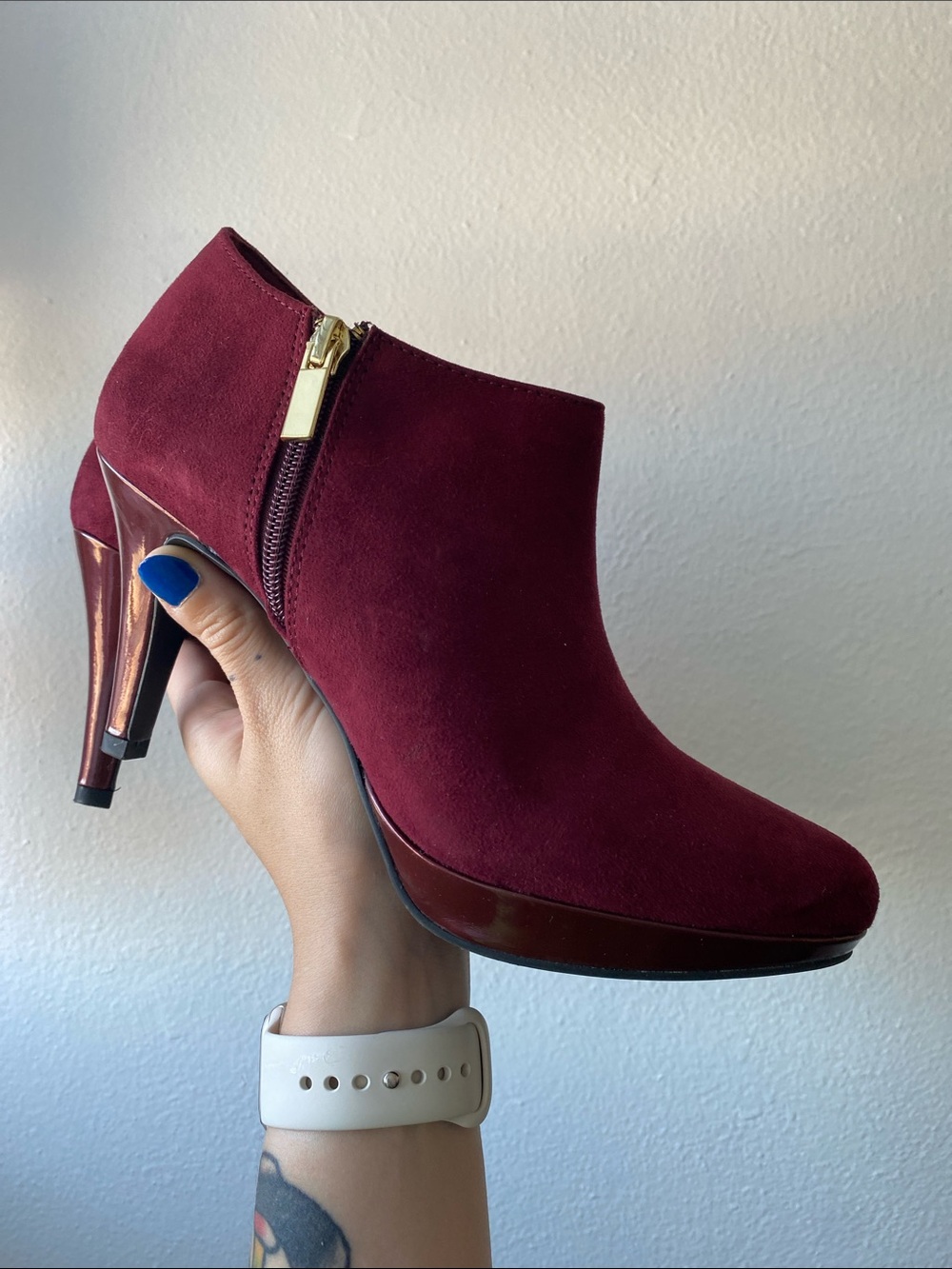 Liz Claiborne Burgundy Suede Ankle Bootie with Gold Zip